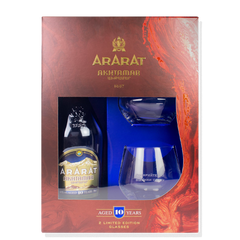 Набір: бренді вірменське Ararat Akhtamar 10 років 0.7л + 2 склян. 40%