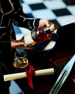 Віскі Midleton Very Rare Vintage Release 2024 40.0% 0.7л в престижній упаковці