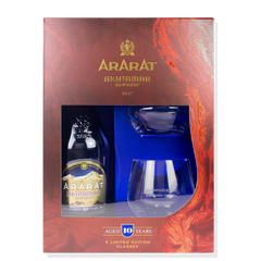 Набор: армянский бренди Ararat Akhtamar 10 лет 0,7л. +2 стороны. 40%
