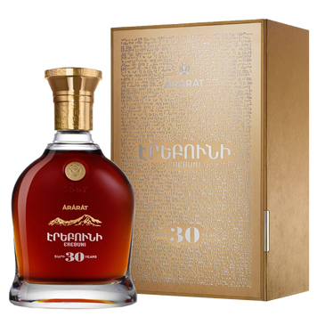 Бренди армянский Ararat Erebuni 30 лет 0,7л 40% в престиж.упак.